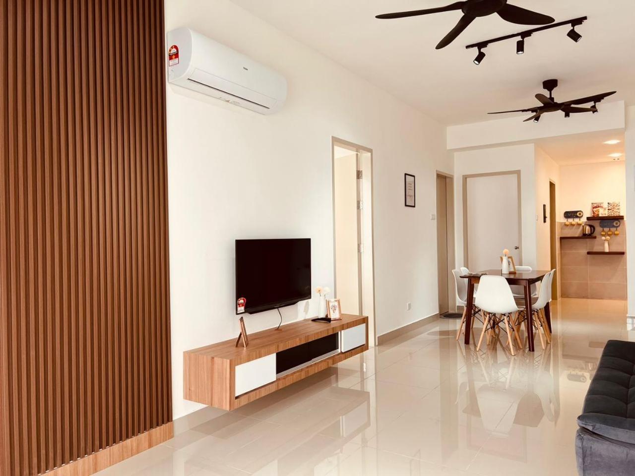 Bali Residence Next To Atlantis Malacca Room photo